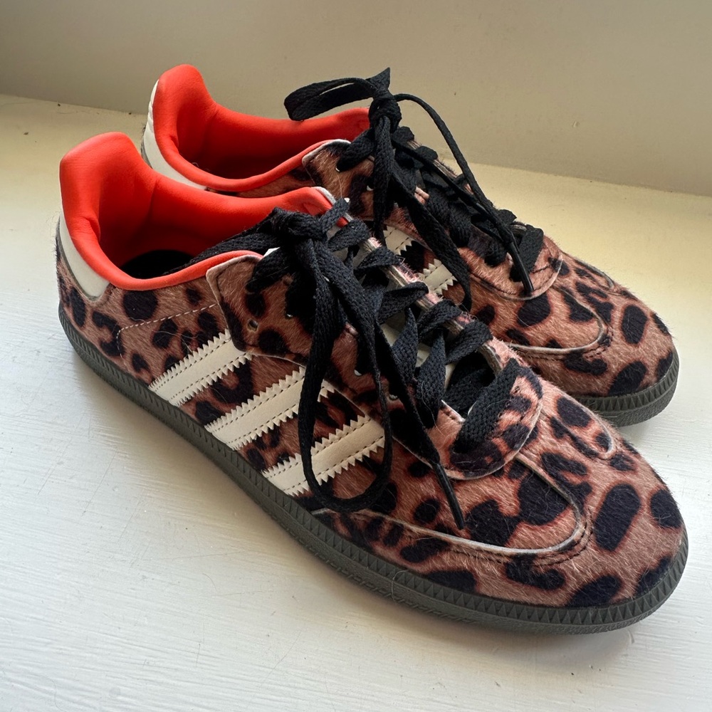 NEW Adidas Samba OG Leopard Size 5